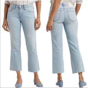 Lucky Brand Mid Rise Crop mini Boot with Daisy details. Size 6/28